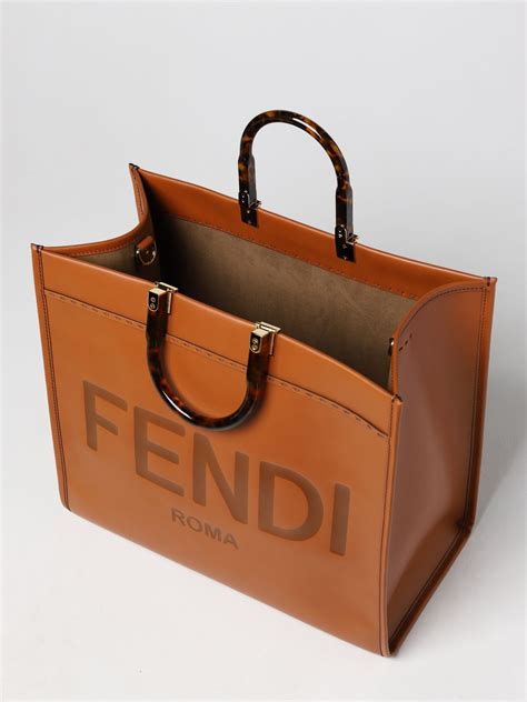 borsa spalla fendi|borse in pelle donna.